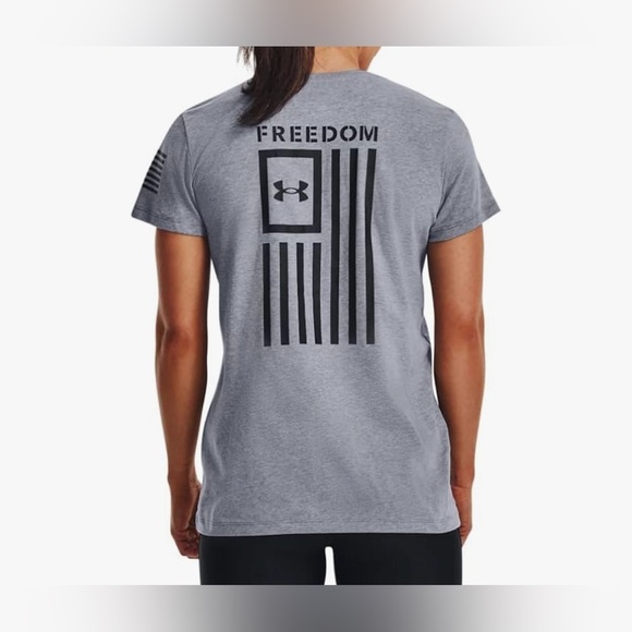 Under Armour Women's New Freedom Flag T-Shirt - Picture 4 of 12